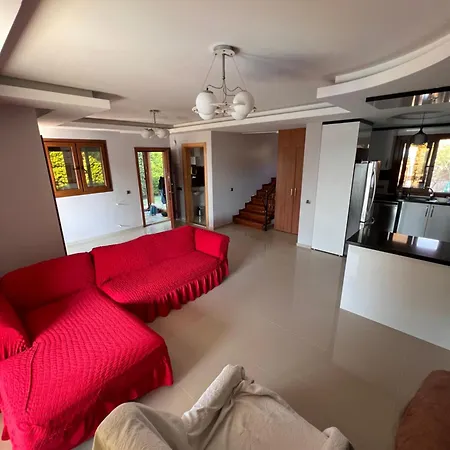 Villa Alacati Havuzlu *